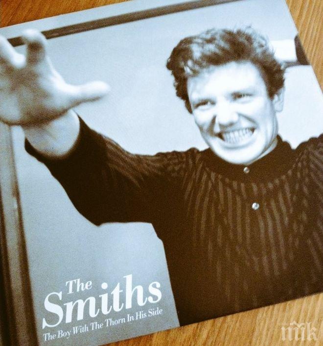 Британската рок-група The Smiths пусна албум с предупреждение срещу политиката на Доналд Тръмп