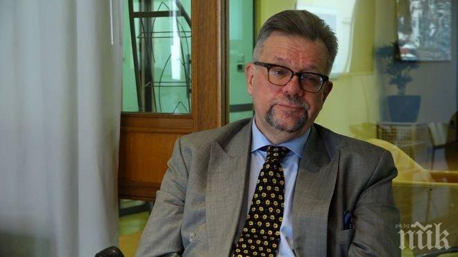 Шведският посланик в Македония отправи призив за диалог