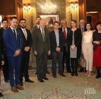 Симеон Втори пред студенти: Моментът за Европа е кризисен