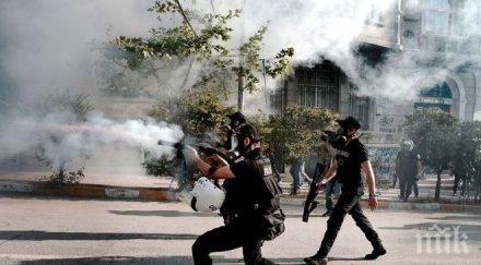 полицията истанбул разпръсна сълзотворен газ протестиращи деня труда