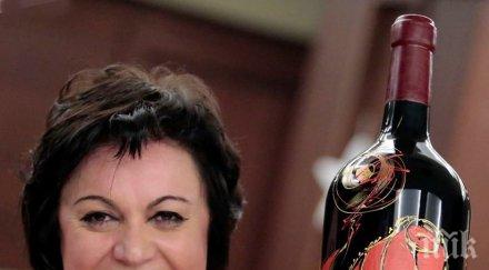 извънредно пик корнелия нинова повежда социалистите шествие снимки обновена