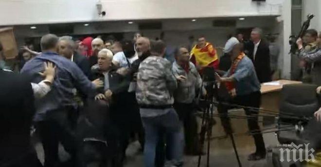 СДСМ: Трябва да се търси отговорност за насилието, подстрекавано от Груевски и Иванов