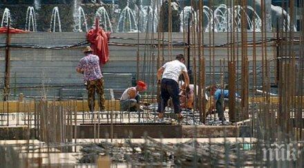 експерт внасяме хора работа бизнесът закъса