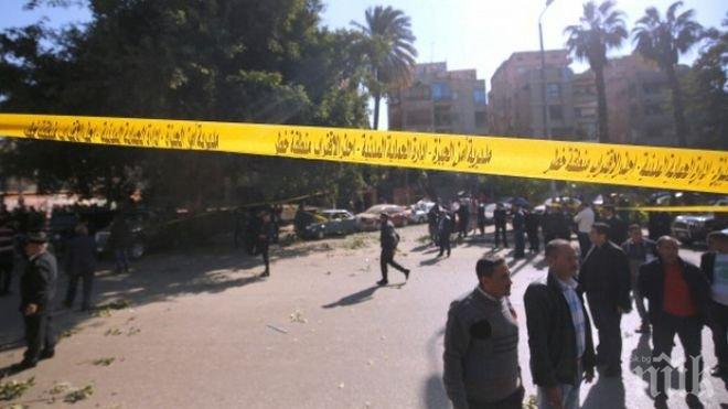 При нападението в Кайро са убити трима полицаи, а петима са ранени