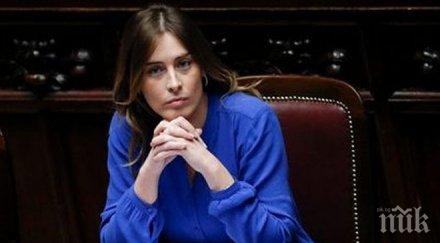 италиански министър предлага 800 евро всяко дете родено осиновено страната