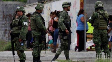 екшън четирима мексикански военни загинали престрелка крадци петрол пуебла