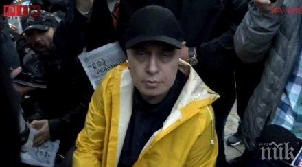 извънредно пик слави трифонов призна пик борисов обади подкрепи референдума обновена