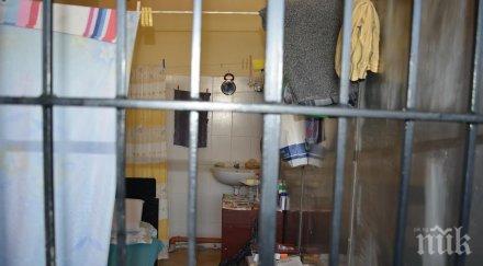 екшън 200 затворника драснаха остров суматра пуснали молитва