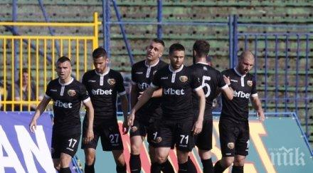 тотална криза локо чакат заплати февруари