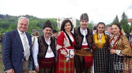 важно цветанов облече носия разкри първите два законопроекта герб внасят парламента идната седмица снимки