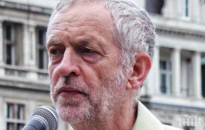 Лейбъристите искат оставката на лидера си Джереми Корбин при изборна загуба