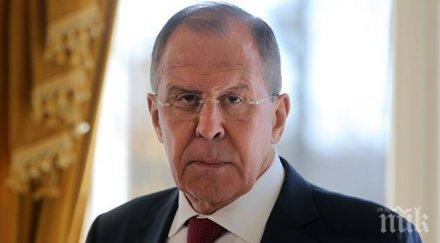 неутрална територия външният министър русия сергей лавров провел аляска кратък разговор външния министър канада