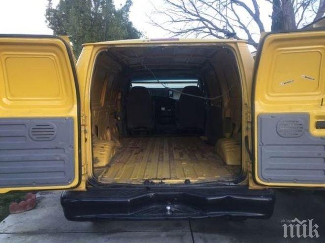 Какъв авантюрист трябва да си, че да тръгнеш с тази антика за Европата! (СНИМКИ)