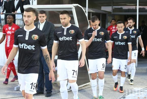 Локо (Пд) удари дъното! Клубът е пред разпадане