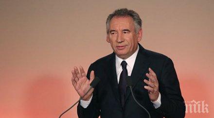 фаворит французите искат видят премиер страната франсоа байру