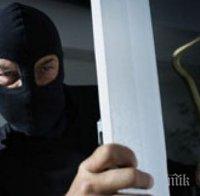 Британци, внимавайте в Несебър! Бандити дебнат по алеите, грабят пари и бижута 