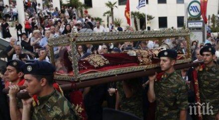 истерия атина мощите света елена майката император константин