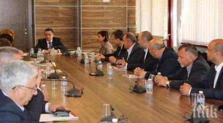 министър нанков въвеждаме мълчаливото съгласие където нормативната уредба позволява