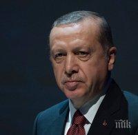 Сенатори от САЩ пратиха гневно писмо до Ердоган заради насилието пред турското посолство