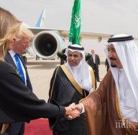 Наградиха Тръмп с най-високото отличие на Саудитска Арабия