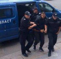 БРУТАЛНО! Граждански патрули налитат на бияча Живко пред съда! Адвокатът му: Ритнал е жената, защото го гледала лошо! (ВИДЕО)