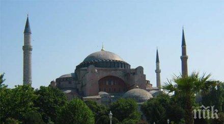 турция привлича китайски туристи персонал владеещ китайски език