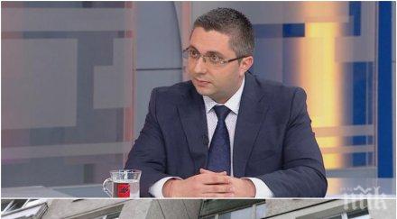 ужас безумие саниран блок прогизна вода протече наводни жилища карат хората изнасят министър нанков тропна крак иска бързи мерки