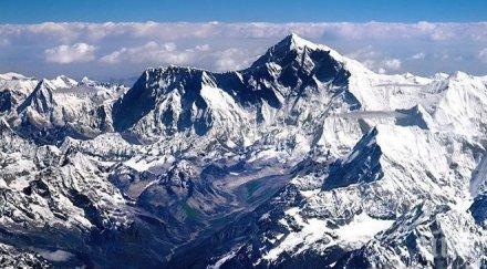 трагедия трима алпинисти загинаха еверест един неизвестност