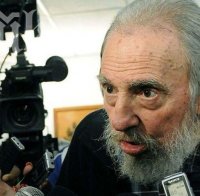 Фидел Кастро моли Северна Корея да не вади бомбите