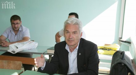 волен уреди професор писал шестица водач листа