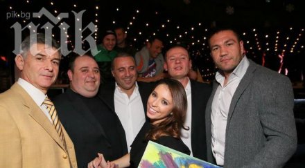 мика стоичкова меся политиката татко