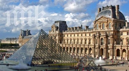 лувърът затвори знак протест джебчиите