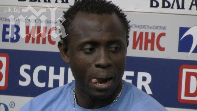 Голмайстор на Левски под въпрос за мача с Берое