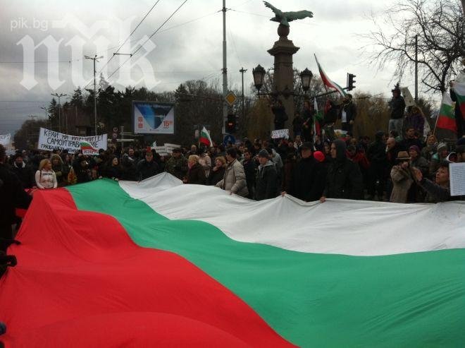 Палатките на бунта се местят в Брюксел 