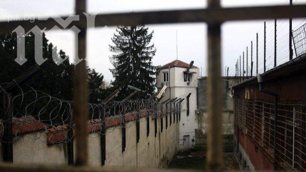 Антон Тодоров кандидатствал за затвора, преди да стане политолог