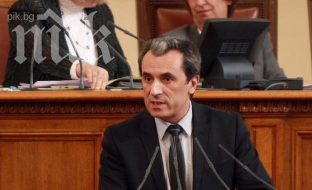 Орешарски: 1 млн. българи няма да плащат данъци, ако БСП спечели