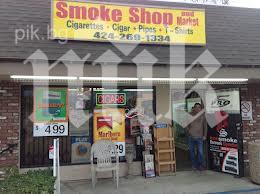 Лос Анджелис забранява пушенето дори на балконите и в колите