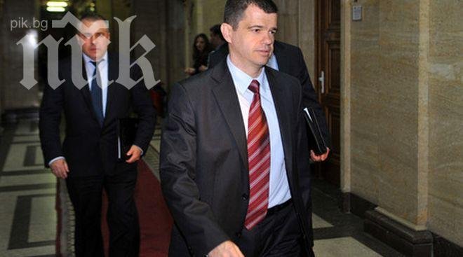 Подозират Патицата, Дебелото и Хастара за катастрофата 
с шефа на ДАНС