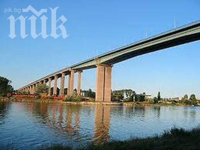 Откриха труп на мъж под Аспаруховия мост