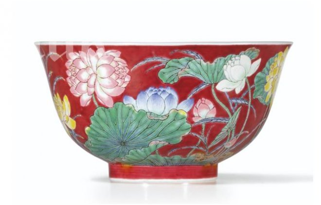 Рекорд! Китайска чаша продадена за 10 млн. долара