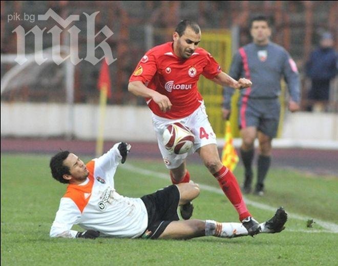 Радуканов забива Коце Стоянов на пейката