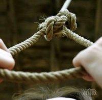 ШОК! Мъж от Царево се обеси след скандал за семейни имоти