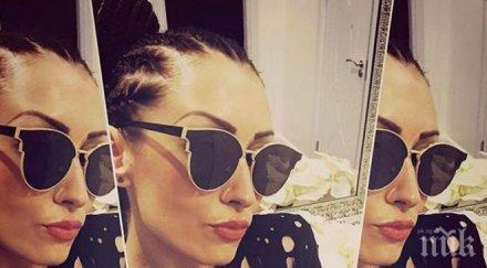 рекорд джена завръща сцената издържа два месеца без пее