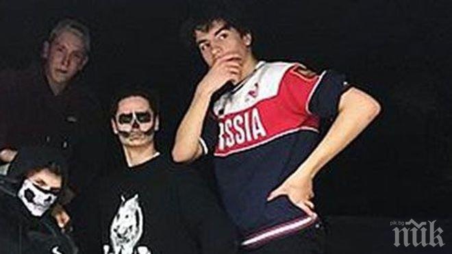 Провокация! Синът на Порошенко го вбеси с тениска „Русия“ (ВИДЕО)