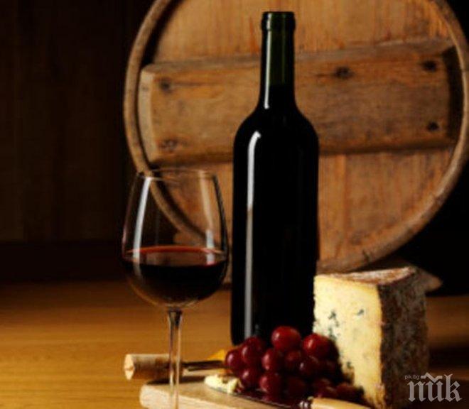 РАЗВЕНЧАНО! Чашата червено вино всеки ден не помага на сърцето 