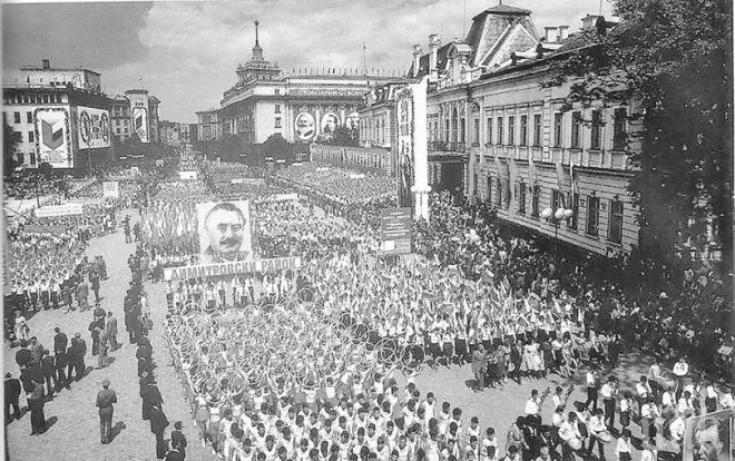 Спомени от соца: Как празнувахме 24 май при социализма  