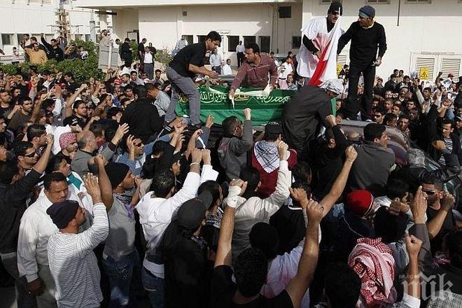 Петима души са били убити при полицейска операция срещу демонстранти в Бахрейн