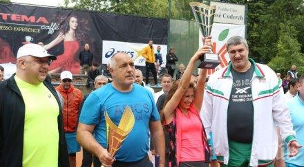 красен кралев престара рекламира шефа бойко борисов супершампион тенис