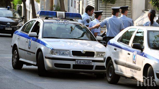 Паника в Гърция след бомбения атентат срещу бившия премиер Пападимос
