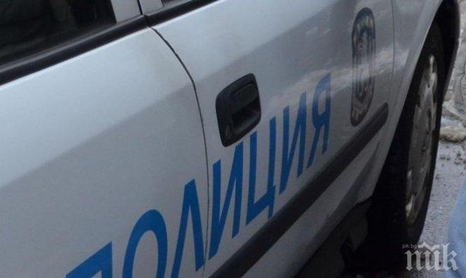 ЕКШЪН! Софийска кола с надпис „Агенция сигурност“ помете автомобил в Благоевград и духна!